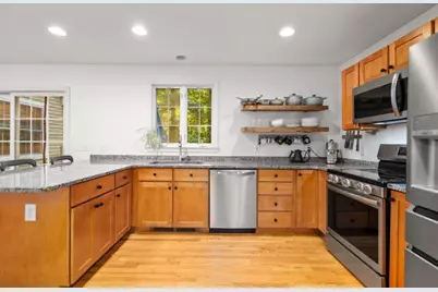 53 E Baylies Road, Charlton, MA 01507 - Photo 11