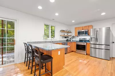 53 E Baylies Road, Charlton, MA 01507 - Photo 9