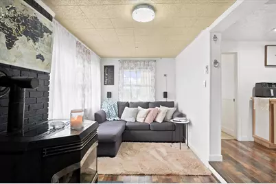 25 Orient St, Worcester, MA 01604 - Photo 11