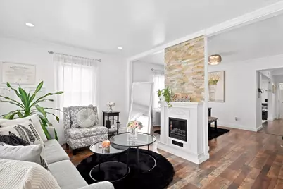 25 Orient St, Worcester, MA 01604 - Photo 7