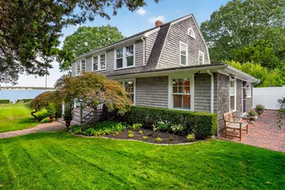 14 Taunton Avenue, Marion, MA 02738 - Photo 1