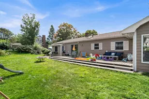 24 Kennedy St, Dartmouth, MA 02747 - Photo 31