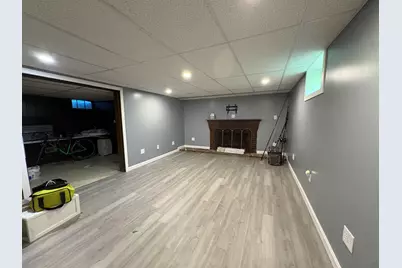 1 Fiske Ave, Saugus, MA 01906 - Photo 11