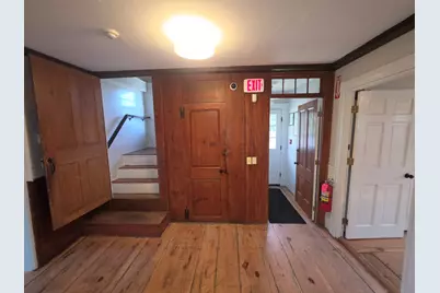 8 Hollis St #A5, Groton, MA 01450 - Photo 11