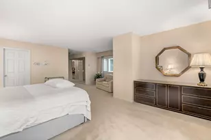 403 Dedham St, Newton, MA 02459 - Photo 11