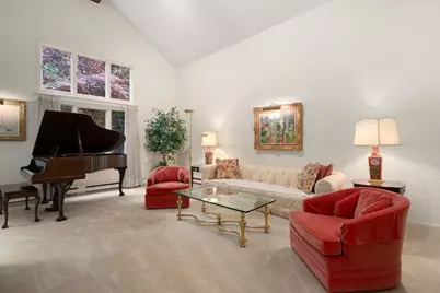 403 Dedham St #D, Newton, MA 02459 - Photo 5