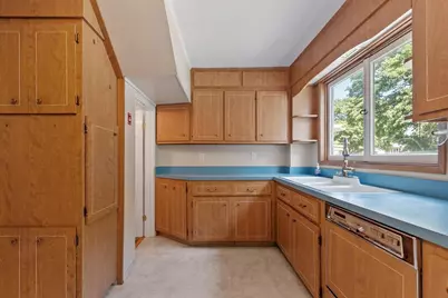18 Smith Road, Saugus, MA 01906 - Photo 13