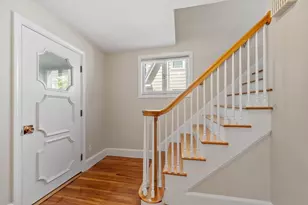 18 Smith Rd, Saugus, MA 01906 - Photo 5