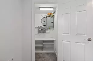102 Old Harbor St, Boston, MA 02127 - Photo 21