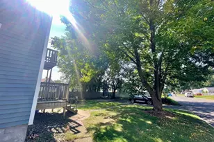 222 Parker St, Springfield, MA 01151 - Photo 25