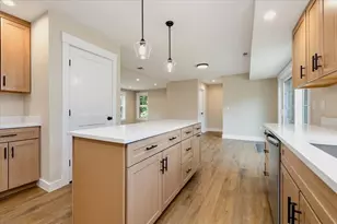 43 Arrow Trail, Groton, MA 01450 - Photo 7