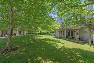 11 Harbor Mist Dr, Fairhaven, MA 02719 - Photo 3
