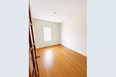 17 Sumner Ave #1, Wakefield, MA 01880 - Photo 3