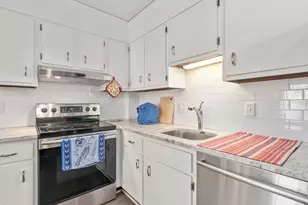 164 Galen St, Watertown, MA 02472 - Photo 1