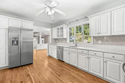 20 Donizetti St, Wellesley, MA 02482 - Photo 15