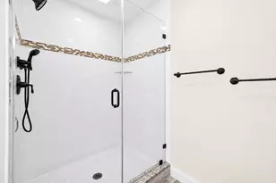 80 Pleasant St, Medfield, MA 02052 - Photo 21