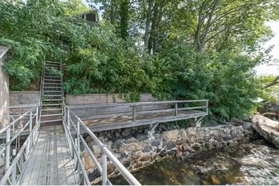 9 Elm Top, Beverly, MA 01915 - Photo 33