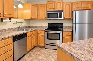 24 Magnolia St, Attleboro, MA 02703 - Photo 3