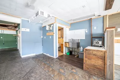 382 Water, Clinton, MA 01510 - Photo 11