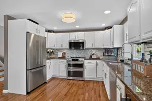 293 Brigham St, Hudson, MA 01749 - Photo 5