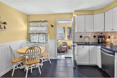 130 Thurston Street, East Providence, RI 02915 - Photo 17