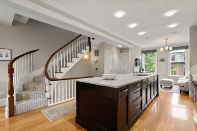 112 Appleton St, Boston, MA 02116 - Photo 9