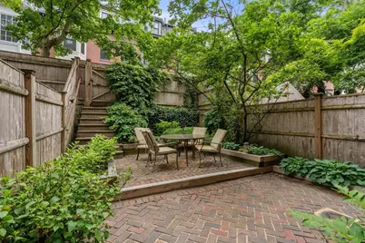112 Appleton St, Boston, MA 02116 - Photo 35