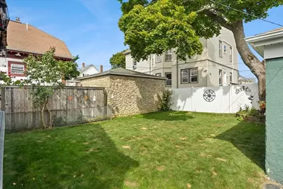 287 Wood St, New Bedford, MA 02745 - Photo 9