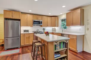 61 Canonicus Ave, Oak Bluffs, MA 02557 - Photo 9