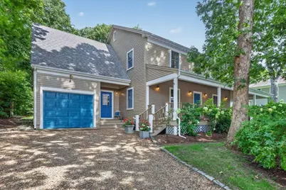 61 Canonicus Ave, Oak Bluffs, MA 02557 - Photo 37