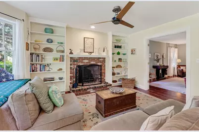 61 Canonicus Ave, Oak Bluffs, MA 02557 - Photo 17