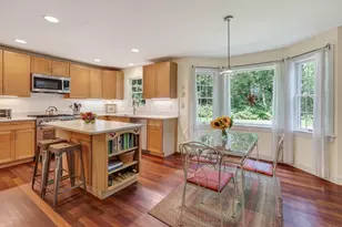 61 Canonicus Ave, Oak Bluffs, MA 02557 - Photo 11