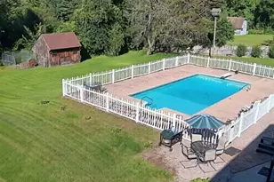 8 Hillsville Rd, North Brookfield, MA 01535 - Photo 7