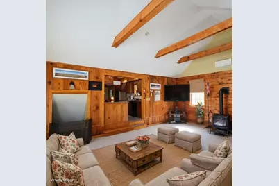 8 Hillsville Rd, North Brookfield, MA 01535 - Photo 13