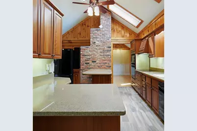 8 Hillsville Rd, North Brookfield, MA 01535 - Photo 13