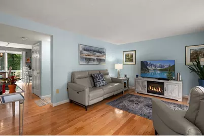 803 Foxwood Circle #803, Peabody, MA 01960 - Photo 5