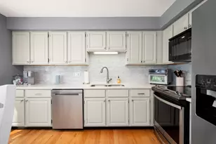 803 Foxwood Cir, Peabody, MA 01960 - Photo 9