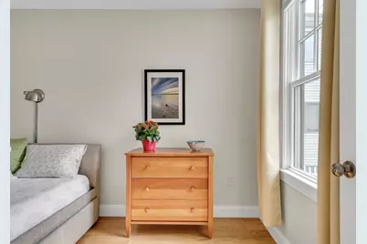33 Clyde St #1, Somerville, MA 02145 - Photo 17