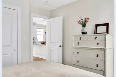 33 Clyde St #1, Somerville, MA 02145 - Photo 11