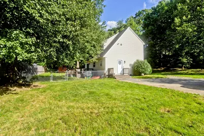 82 N Lake Ave, Southwick, MA 01077 - Photo 9