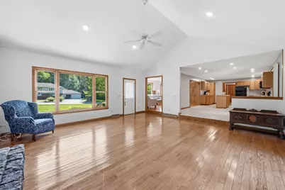 22 Grassy Meadow Rd, Wilbraham, MA 01095 - Photo 9