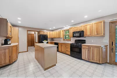 22 Grassy Meadow Rd, Wilbraham, MA 01095 - Photo 13