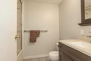 221 Oak St, Brockton, MA 02301 - Photo 29