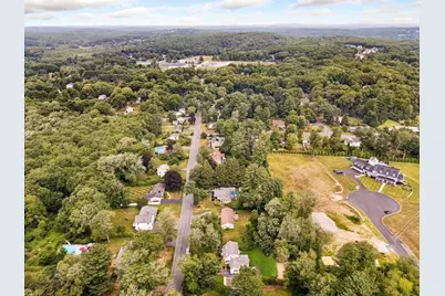 185 Marked Tree Rd, Holliston, MA 01746 - Photo 25