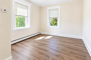 8 Kenwwod St, Boston, MA 02124 - Photo 11