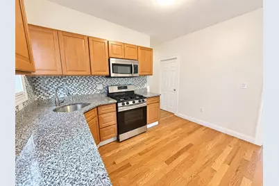 13 Hendry St #1 A, Boston, MA 02122 - Photo 5
