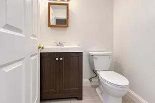 13 Hendry St, Boston, MA 02122 - Photo 29