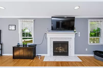 24 Evergreen Rd, Lakeville, MA 02347 - Photo 5
