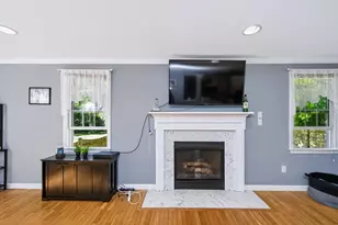 24 Evergreen Rd, Lakeville, MA 02347 - Photo 5