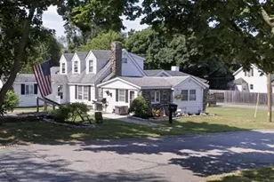 25 Yale Ave, Swansea, MA 02777 - Photo 5